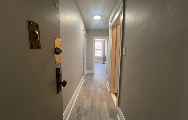 376 Riverway