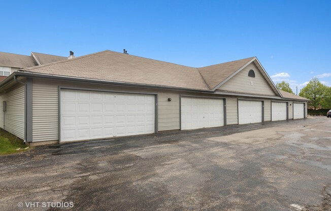 41 KENSINGTON CIR
