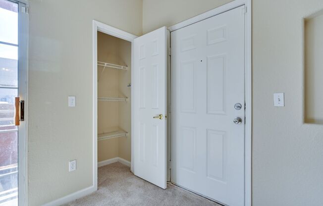 2 beds, 2 baths, $1,150, Unit # 1192