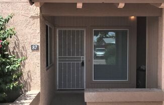 **BEAUTIFUL RENOVATED 2 BEDROOM/2 BATHROOM PATIO HOME IN CHANDLER (CHANDLER BLVD & COOPER)**