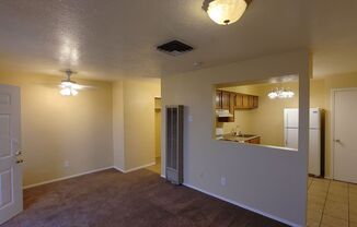 Studio, 1 bath, 400 sqft, $695, Unit Unit 20