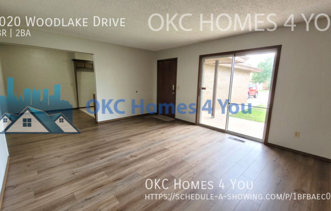 7020 WOODLAKE DR