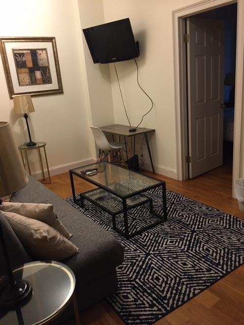 1 bed, 1 bath, $2,800