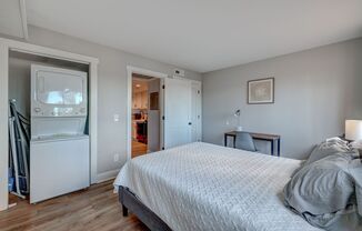 1 bed, 1 bath, $1,100