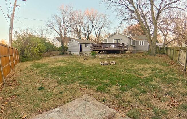 5 beds, 3 baths, $2,295