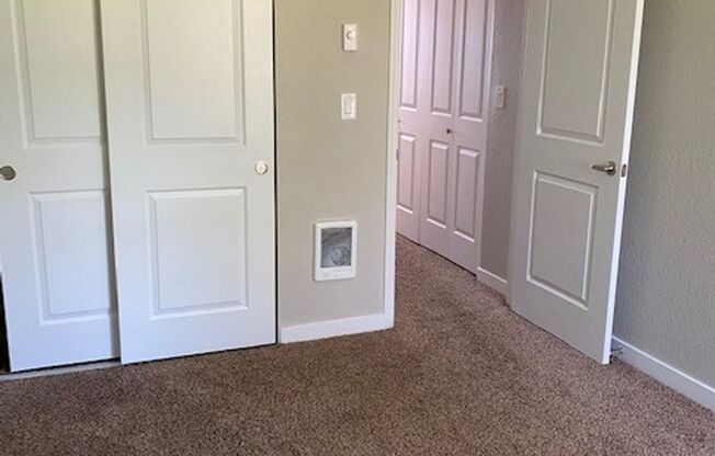 2 beds, 1 bath, 803 sqft, $1,508, Unit CMV 12247 - 202