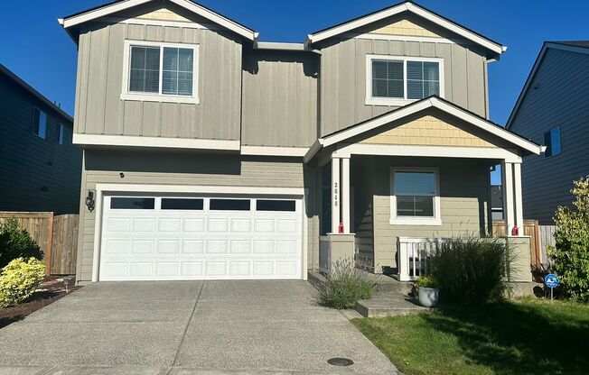 Spacious & Modern 4‑Bed, 2.5‑Bath Home in Camas
