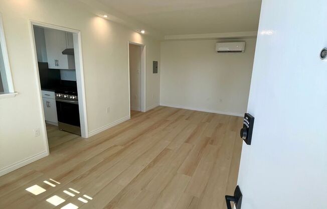 Studio, 1 bath, 261 sqft, $1,995, Unit 0219-58