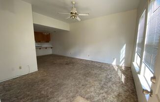 2 beds, 1 bath, $1,300, Unit # B