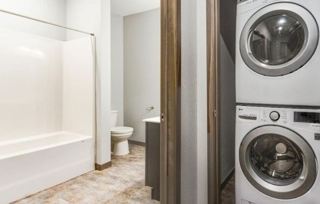 2 beds, 2 baths, 1,287 sqft, $1,450, Unit 1160-240