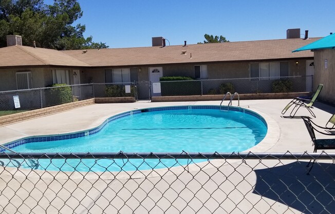 2 beds, 1 bath, 875 sqft, $1,550, Unit #3