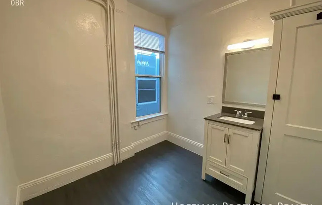 668 Clay Street