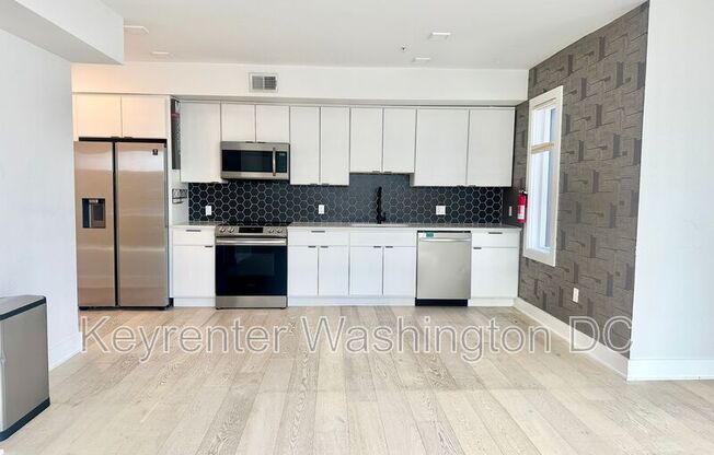 1532 N CAPITOL ST NW