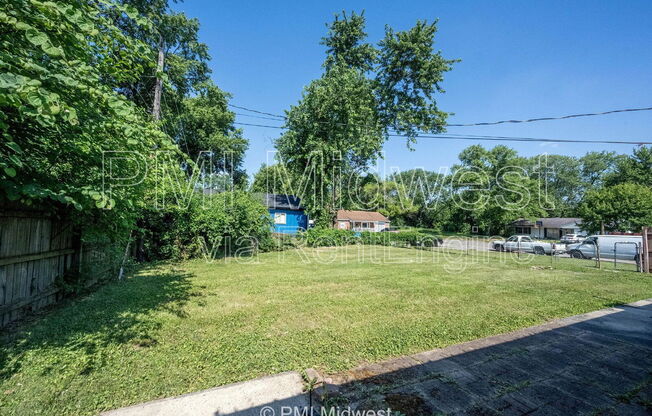 3926 MALIBU DR