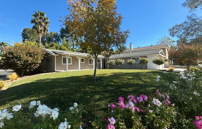 3 Bedroom Home for Rent in Canyon Country!