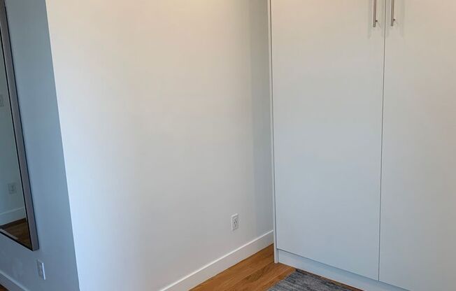 Studio, 1 bath, $1,550, Unit 16-8