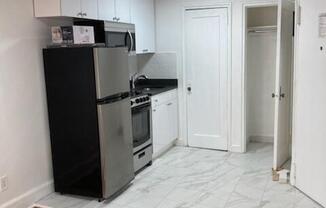 424 East 14th St.