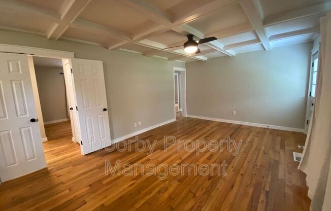 318 WILLIAMS DR