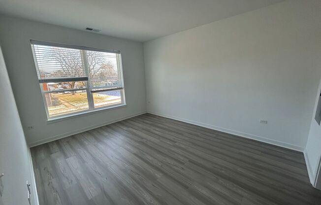 1 bed, 1 bath, 745 sqft, $2,225, Unit 322