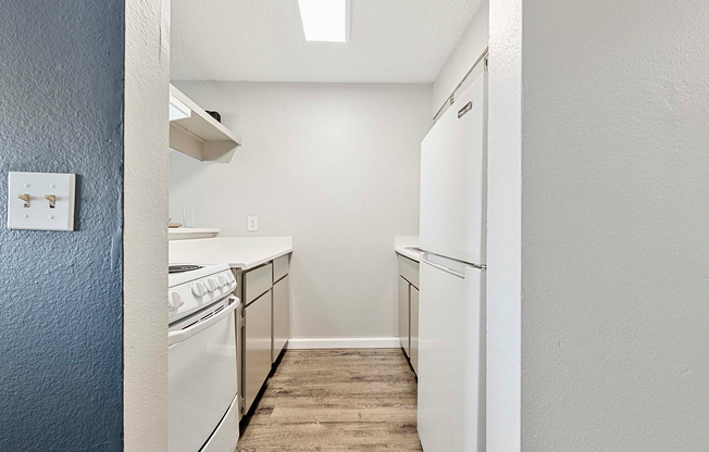 Explore this sleek kitchen design, perfect for modern living.