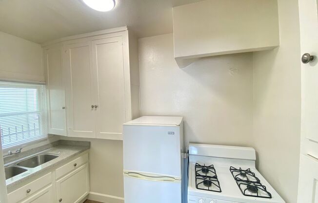 1010 E 2nd St. in Long Beach