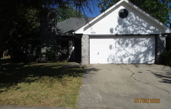6421 Woodcreek Trail 76179