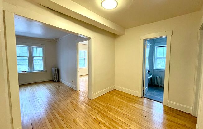 1 bed, 1 bath, $1,015, Unit 1