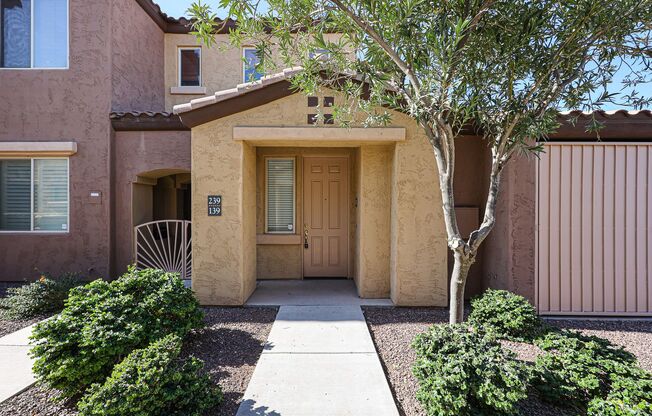 Available Now ! Magnificent 3 Bed 2.5 Bath Townhouse in Chandler, AZ