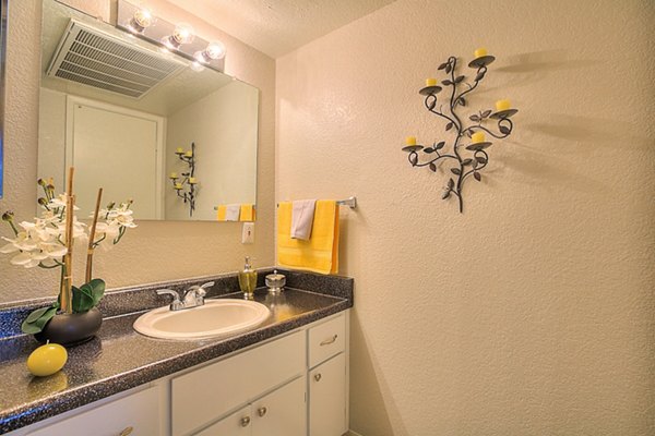Eagle Point Apartments in Albuquerque