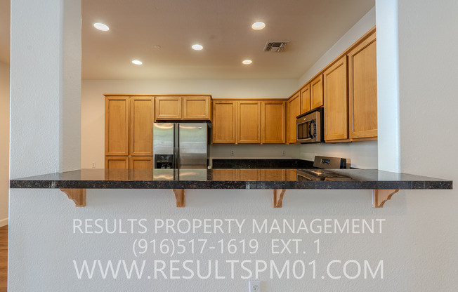 Spacious and Beautiful Folsom 4 Bedroom Townhome!