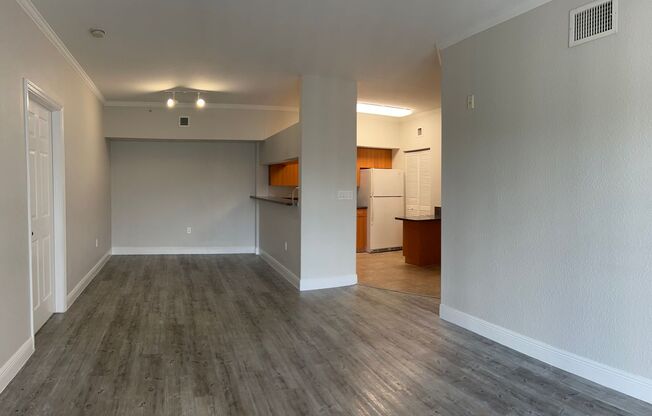 2 beds, 2 baths, 1,204 sqft, $2,019, Unit 10136-B3 - Bostonian