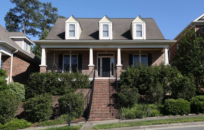 Gorgeous Three Bedroom Home!