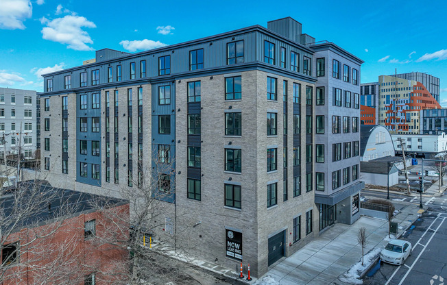 365 WESTERN AVE