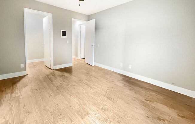 2 beds, 2 baths, 980 sqft, $2,698, Unit 02-308