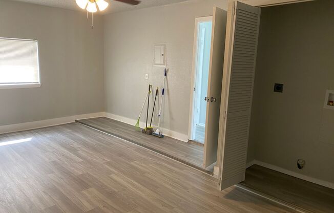 Welcome home to 12421 Trailing Oaks!