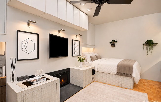 344 W 12 ST