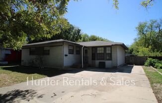 4 beds, 2 baths, $1,075