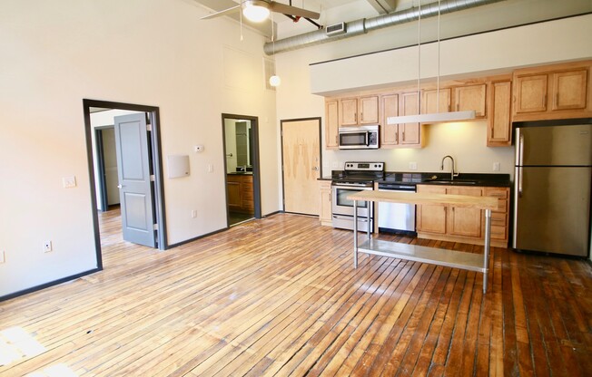 1 bed, 1 bath, 591 sqft, $1,425, Unit APT 205