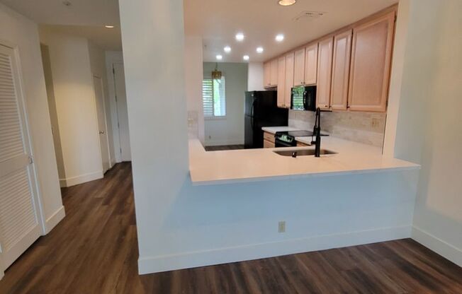 Spacious 2 Bed/2 Bath Condo in the Heart of La Mesa