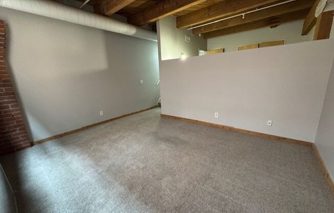 1 bed, 1 bath, 630 sqft, $1,150, Unit 623