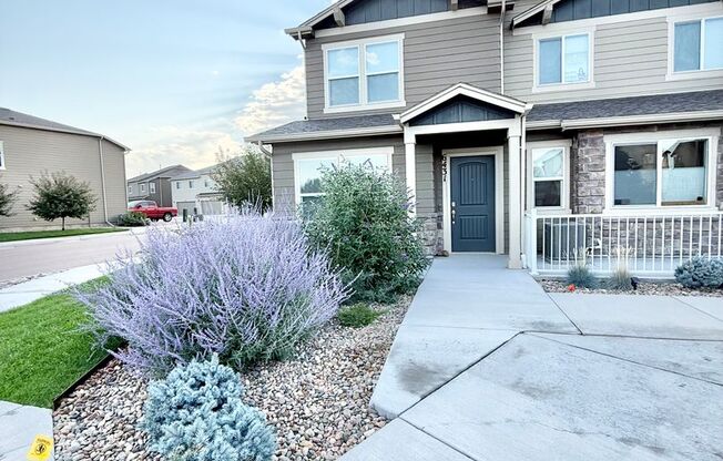 Move in ready!! Close to military bases!