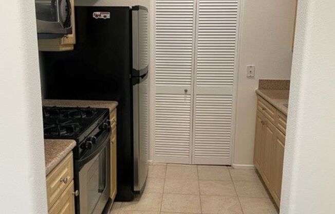 1 bed, 1 bath, $2,800