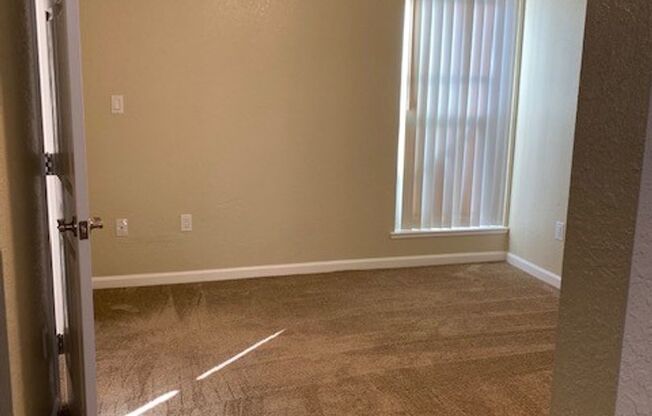 2 beds, 2 baths, 900 sqft, $2,025, Unit 122
