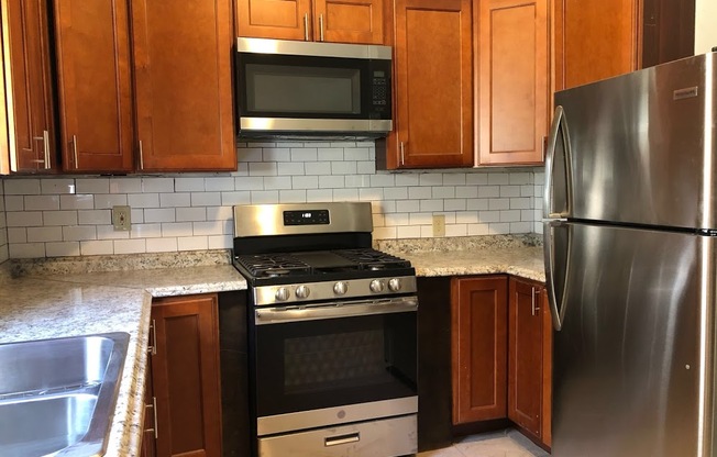 232 W.Delavan ave