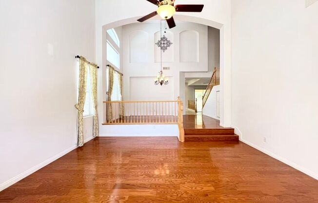 Beautiful 4-bedroom home located in Henderson