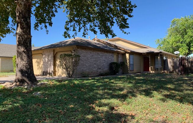 Northwest Crossing~2 Bedroom 2 Bath Single Story Duplex~Available NOW!