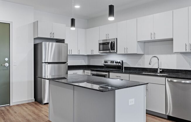 1 bed, 1 bath, 857 sqft, $1,625, Unit 318