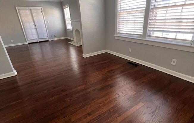 1 bed, 1 bath, 775 sqft, $1,000, Unit 1411-1