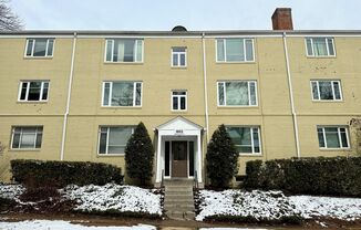 Beautiful 2 - bedroom condo in the award-winning Bethesda Parkside community!