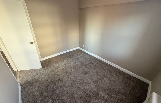 1 bed, 1 bath, 525 sqft, $950, Unit #417